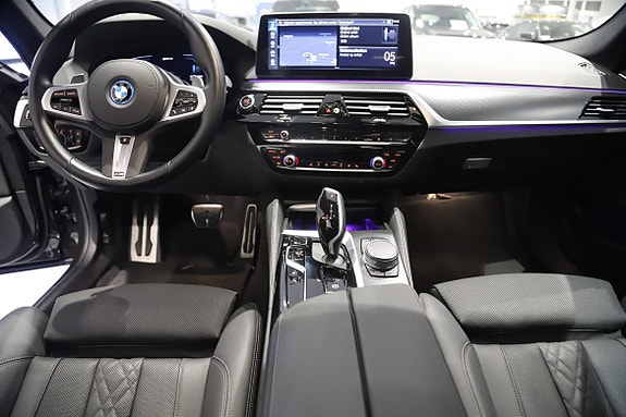 BMW 545e 13 of 20