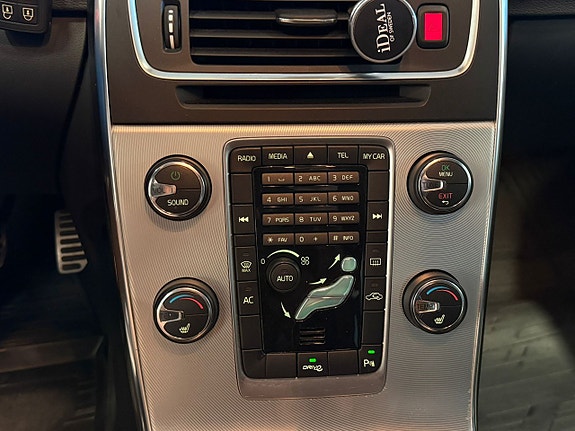 Volvo V60 20 of 23