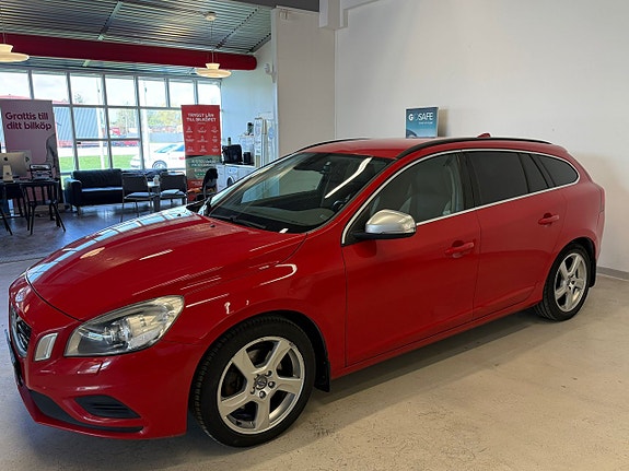 Volvo V60 4 of 5