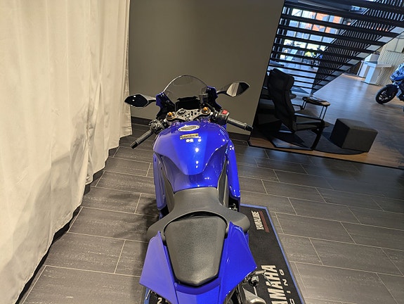Yamaha YZF-R7 Icon Blue / Finns för beställning! 10 of 19