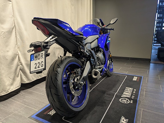 Yamaha YZF-R7 Icon Blue / Finns för beställning! 7 of 19