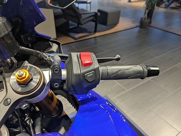 Yamaha YZF-R7 Icon Blue / Finns för beställning! 11 of 19