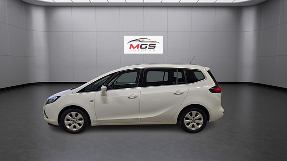 Opel Zafira Tourer 6 of 30