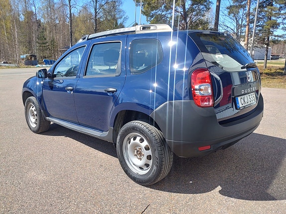 Dacia Duster 2 of 5
