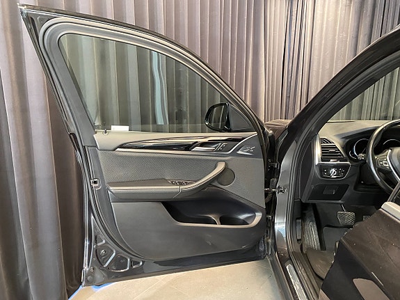 BMW X3 27 of 30