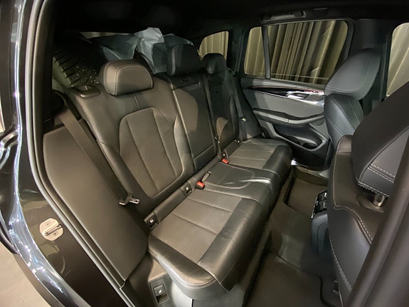 BMW X3 10 of 30