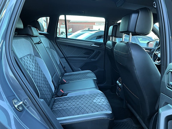Volkswagen Tiguan 12 of 14