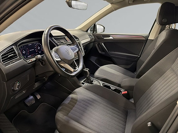 Volkswagen Tiguan Allspace 9 of 9