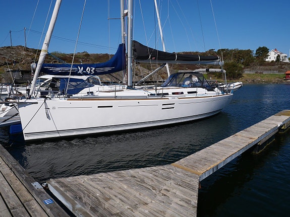 Dufour 40 E Performance — View photo 1