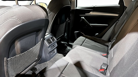 Audi Q5 11 of 22