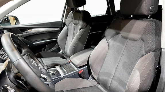 Audi Q5 8 of 22