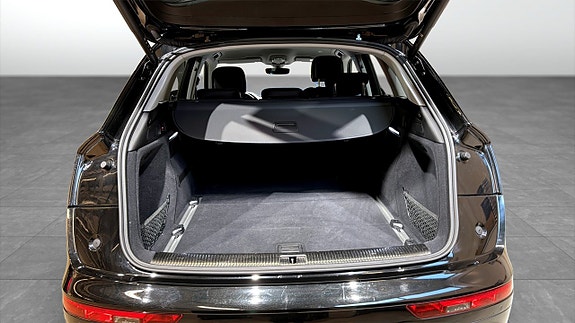 Audi Q5 12 of 22