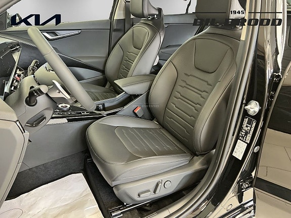 Kia Niro 8 of 14