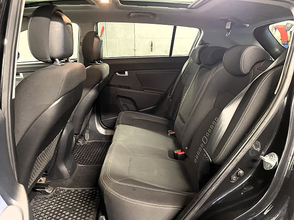 Kia Sportage 10 of 12