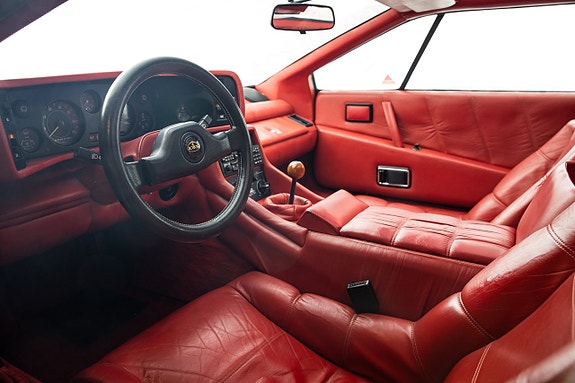 Lotus Esprit 12 of 30