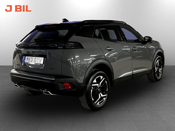 Peugeot 2008 3 of 5