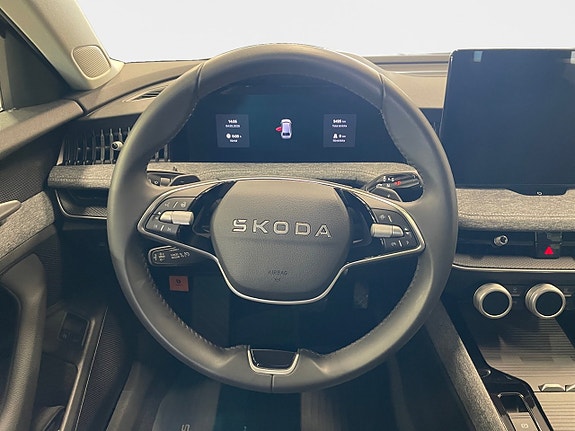 Skoda Superb 13 of 14