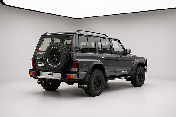 Nissan Patrol 2 of 23