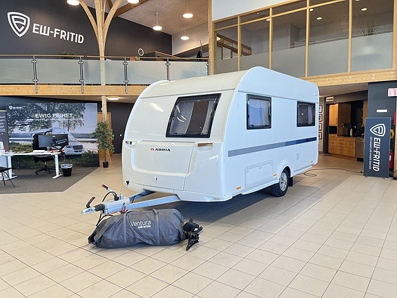 Adria ALTEA 432 PX (1300kg+TRUMA+1 brukare+Golvvärme+Tält)