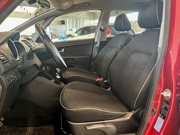 Kia Venga 13 of 19