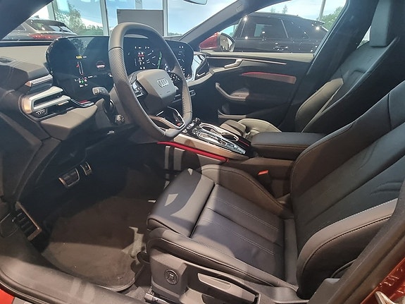Audi A6 e-tron 7 of 14