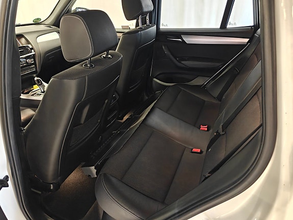 BMW X3 8 of 16