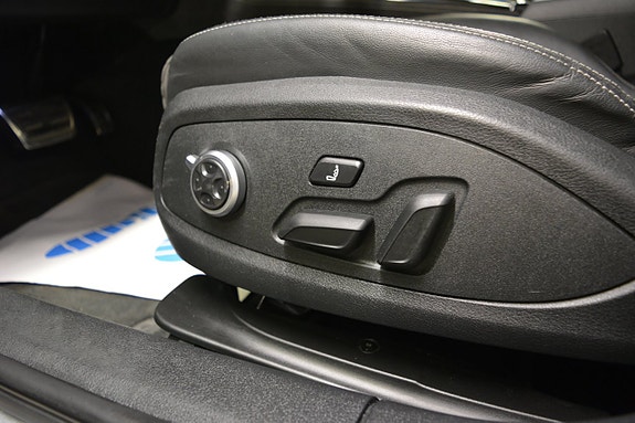 Audi RS4 11 of 29