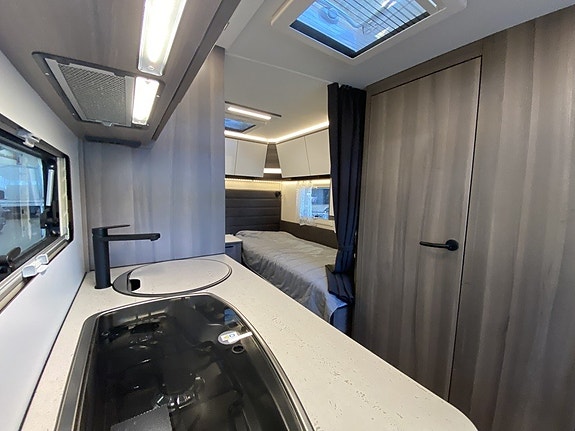 KABE Estate 470 GLE /ALDE /Långbäddar/Stora kylen 7 of 26