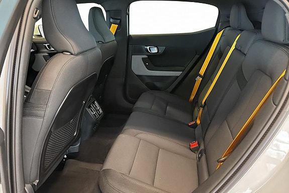Polestar 2 11 of 30