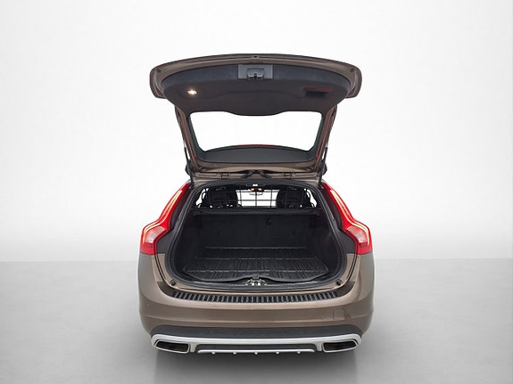 Volvo V60 Cross Country 26 of 30