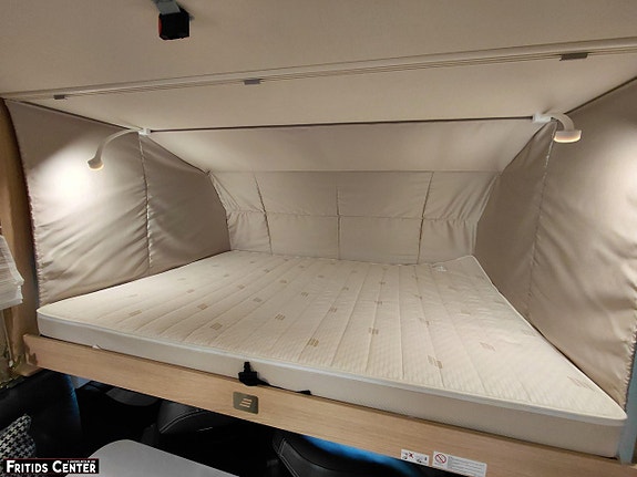 Hymer B550MC AUTOMAT 13 of 20