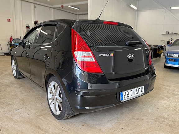 Hyundai i30 3 of 5