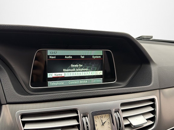Mercedes-Benz E220 22 of 30