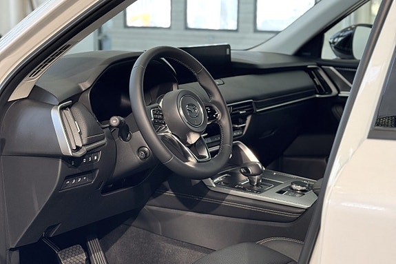 Mazda CX-60 5 of 16