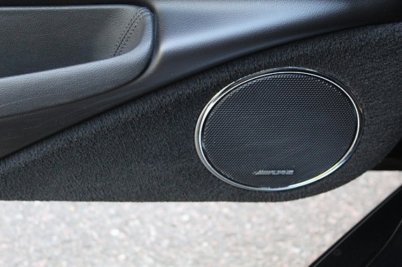Jaguar XJR 6 of 14
