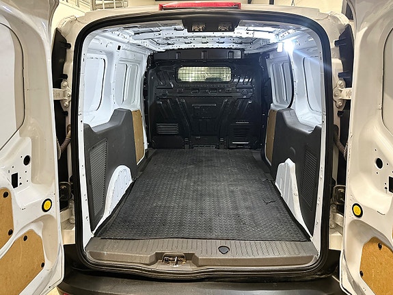 Ford Transit Connect 23 of 25