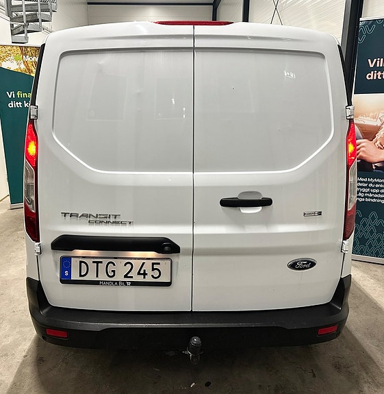 Ford Transit Connect 5 of 25