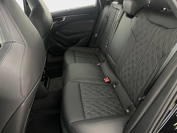 Audi A6 12 of 14