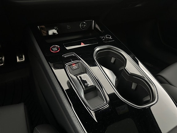 Audi A6 10 of 14