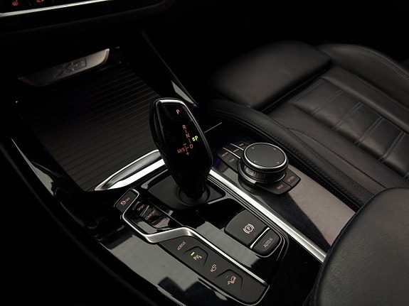 BMW X3 26 of 30