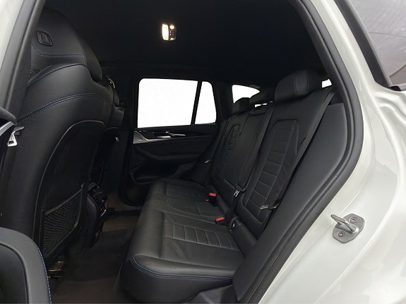 BMW X3 14 of 30