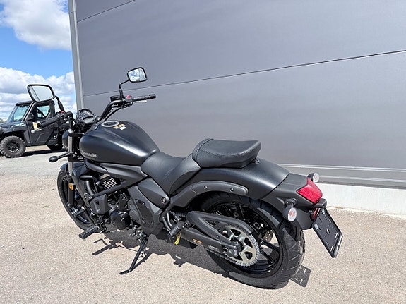 Kawasaki Vulcan S 11 of 11