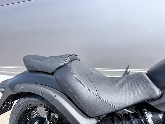 Kawasaki Vulcan S 7 of 11