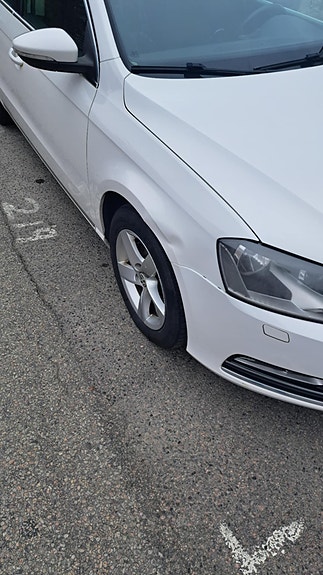Volkswagen Passat 3 of 4