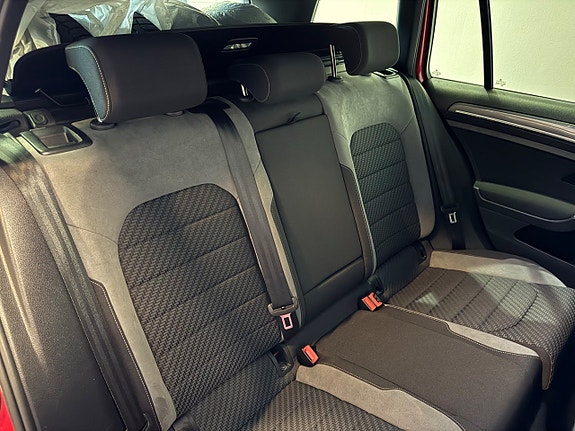 Volkswagen Golf-Serie 18 of 25