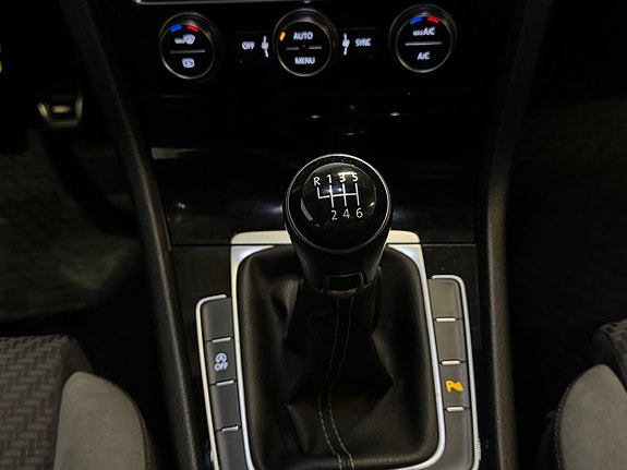 Volkswagen Golf-Serie 21 of 25