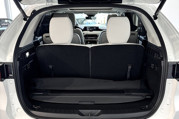 Mazda CX-80 4 of 19