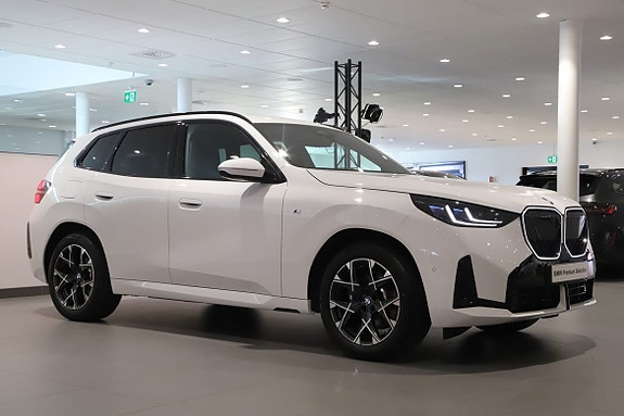 BMW X3 3 of 5