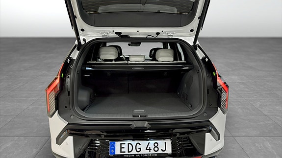 Kia EV3 10 of 16