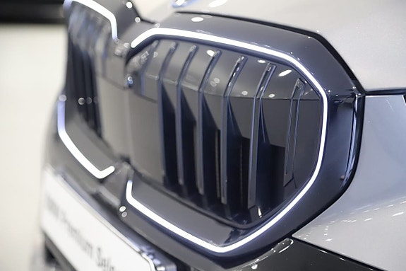 BMW 530e 8 of 15